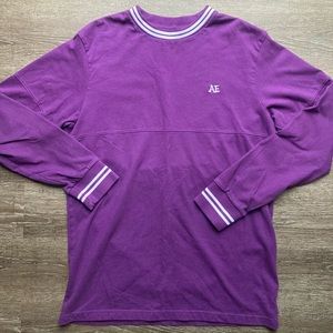 American Eagle Men’s Purple Sweatshirt Size Large